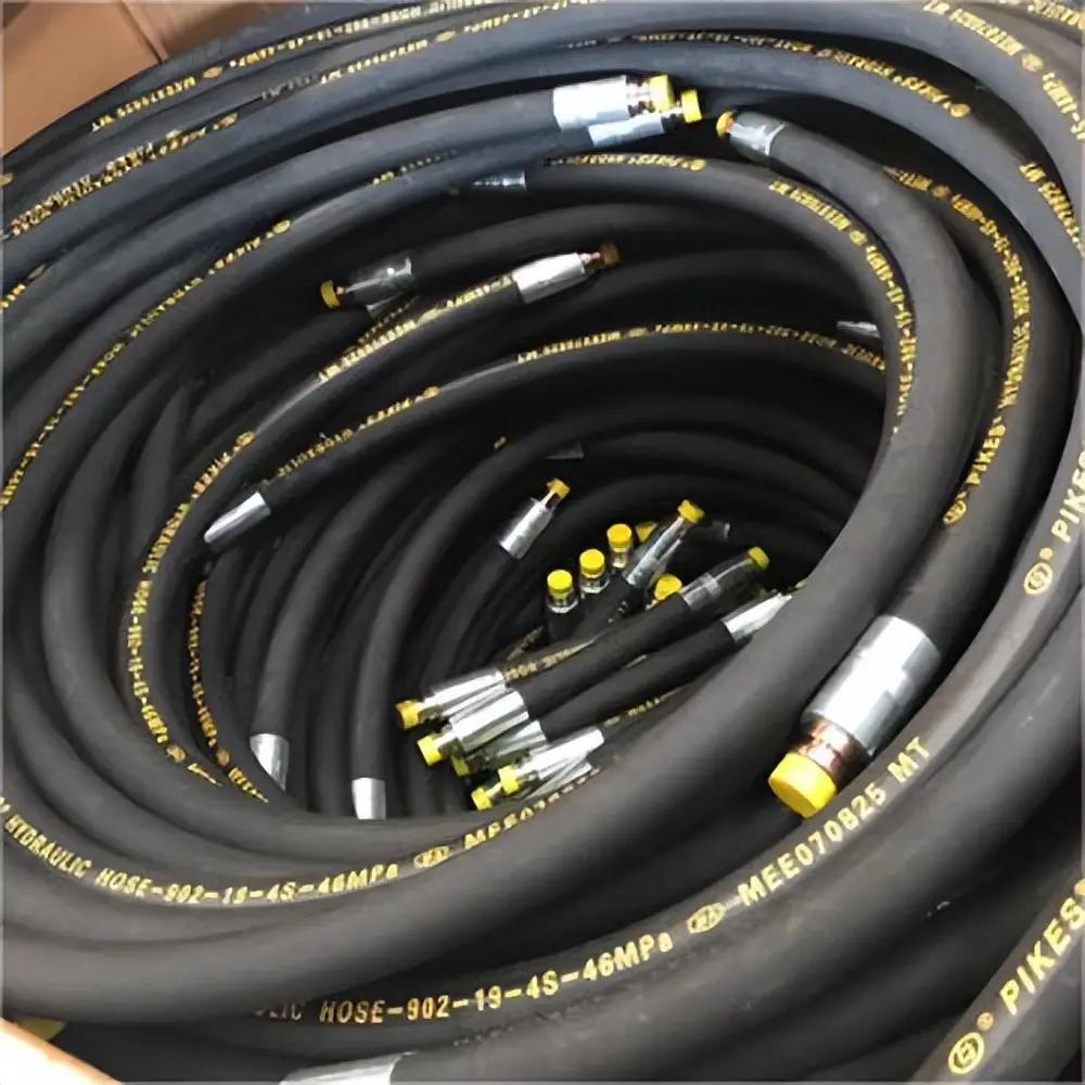 双层钢丝高温蒸汽胶管的制造工艺：从选材到成品的全流程揭秘